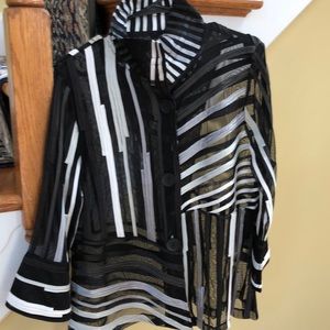 Damee Inc  jacket, size L, NWOT, black & white sheer, ribbon accents, 3/4 sleeve